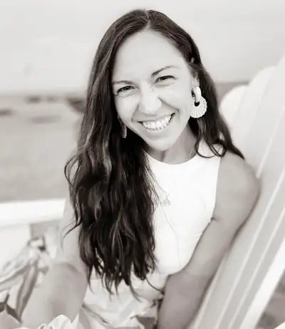 Hero Cait DeMello, confidence & empowerment coach